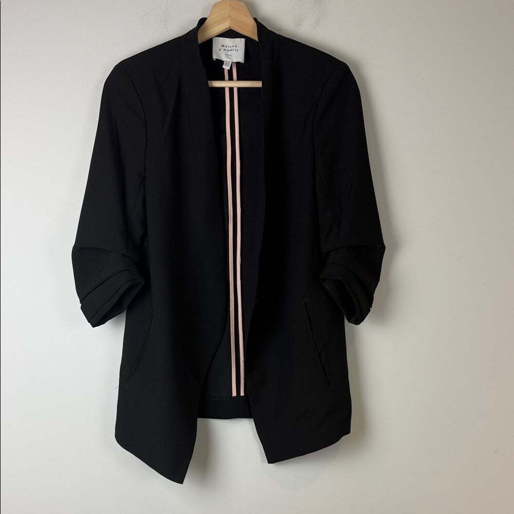 Maison D'amelie Black Blazer Size XS